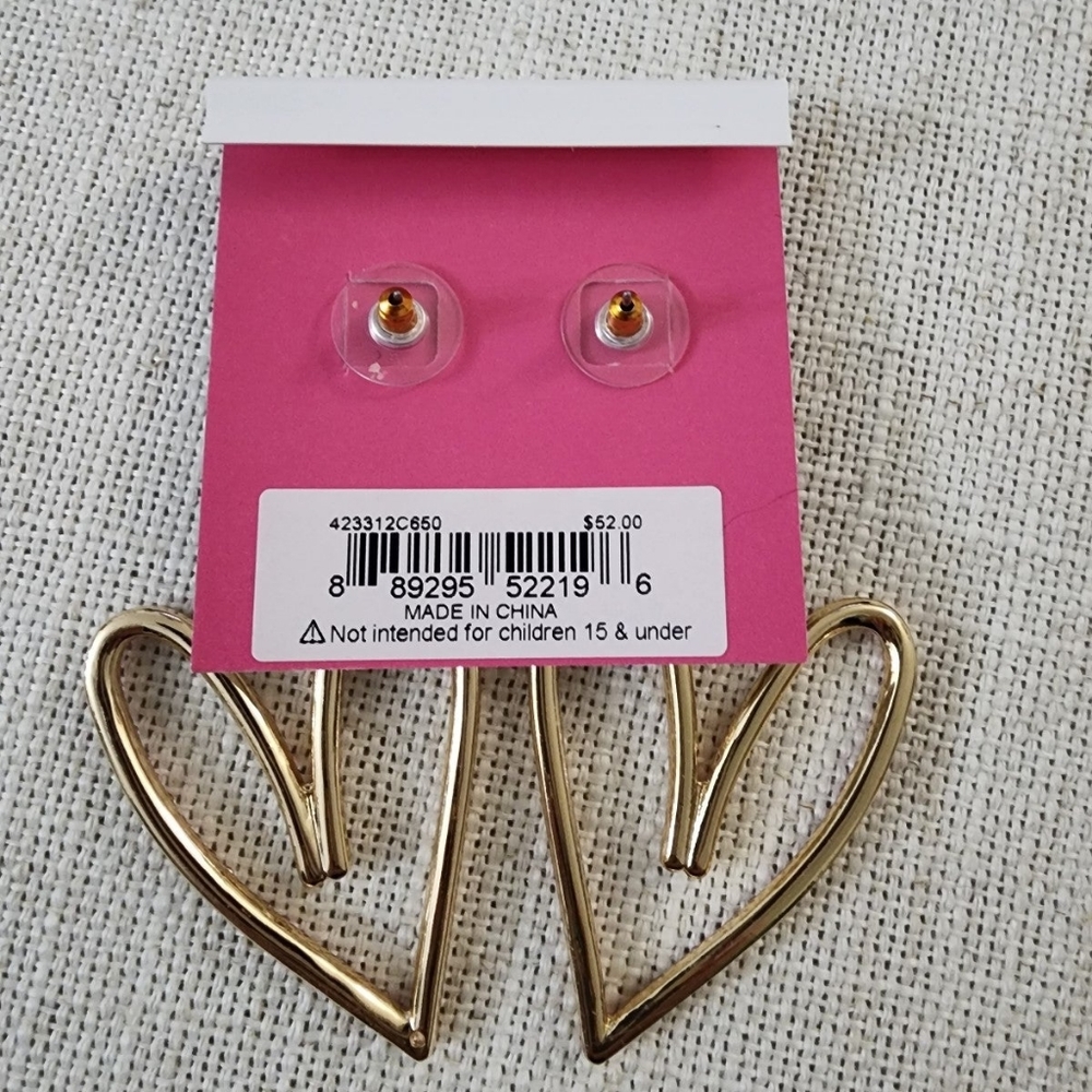 Betsey Johnson Iridescent & Pink Crystal Double Heart Dangle Earrings Gold Tone - Picture 3 of 3